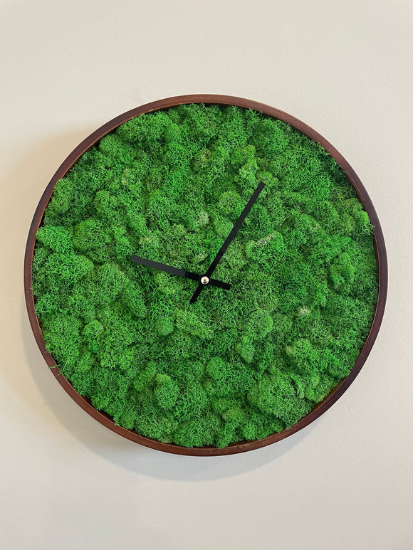 Natural Moss Wall Clock
